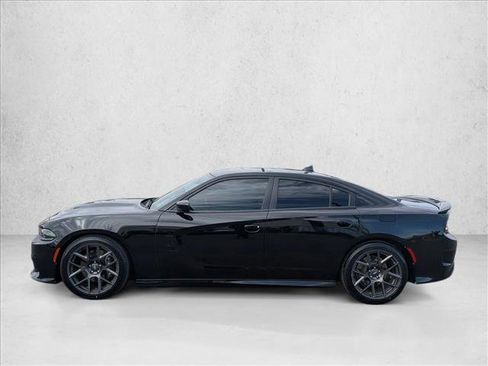 Used 2019 Dodge Charger GT image 8