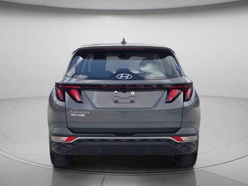 Certified 2024 Hyundai Tucson SE FWD image 7
