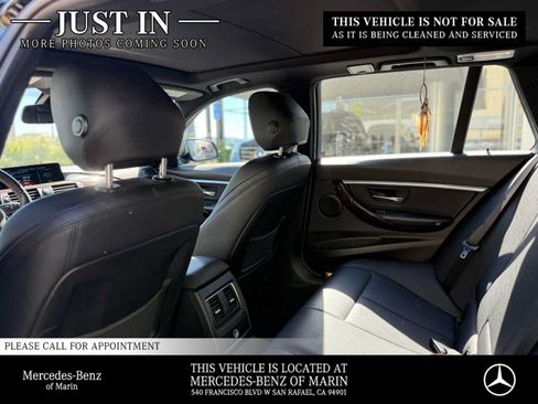Used 2017 BMW 330i xDrive Wagon AWD/4WD image 6