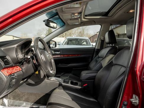 Used 2012 Subaru Outback 3.6R Limited image 7