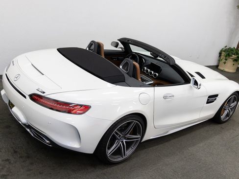 Used 2018 Mercedes-Benz AMG GT C image 27