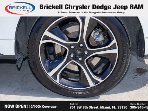 Used 2021 Ford Edge ST image 39