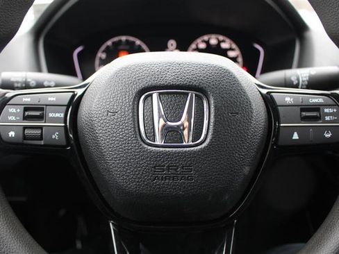 Used 2024 Honda Civic LX image 11