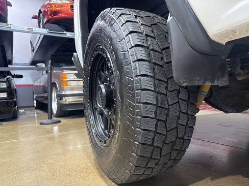 Used 2017 GMC Sierra 3500 Denali image 35