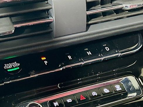 New 2025 Lincoln Corsair Reserve image 19