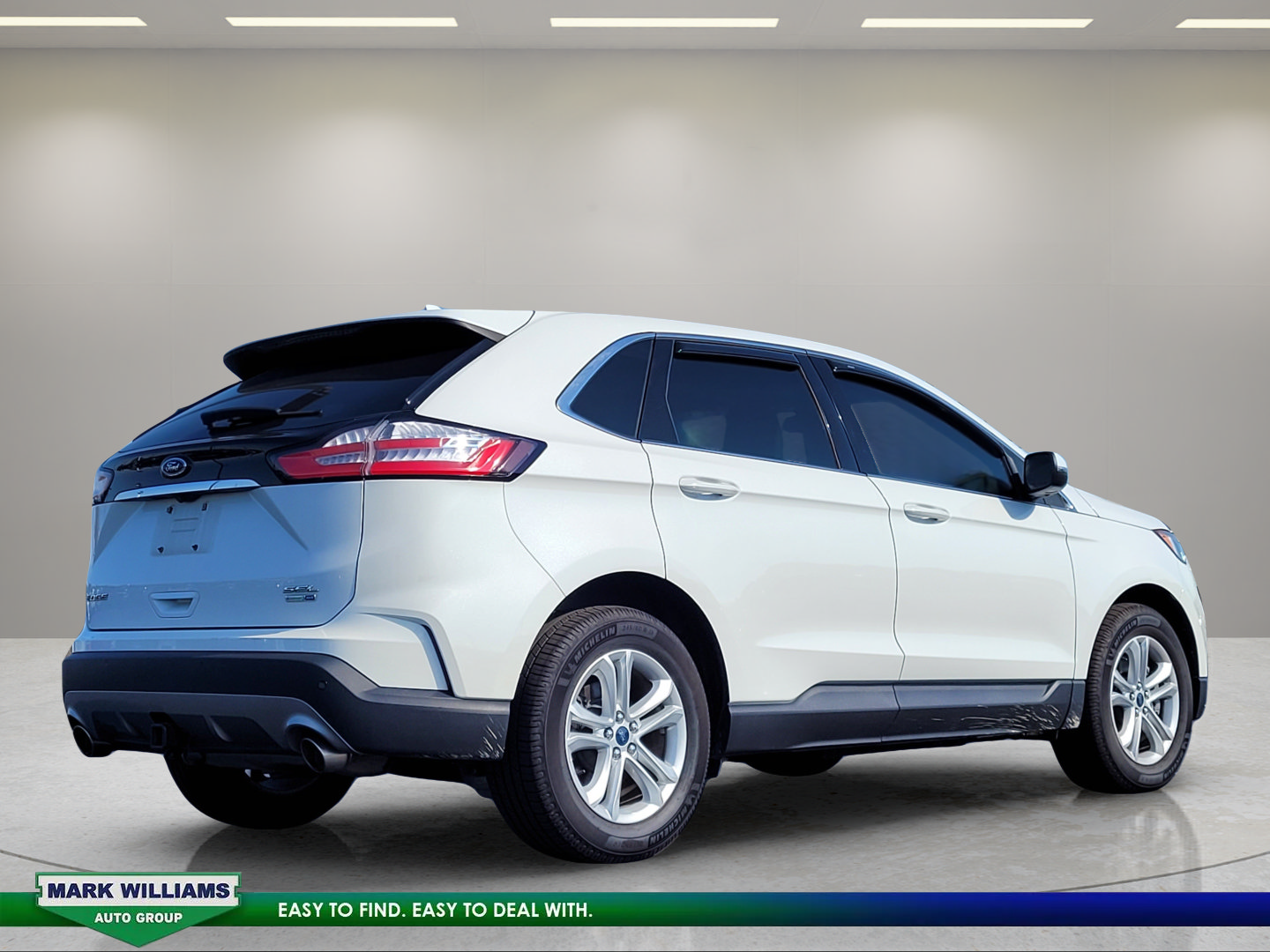 Used 2020 Ford Edge SEL w/ Convenience Package AWD/4WD image 4