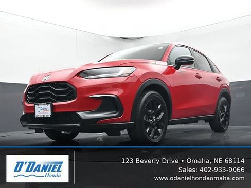 Used 2023 Honda HR-V Sport image 9