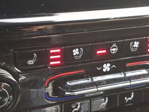 Used 2022 Jeep Grand Cherokee Trailhawk image 25