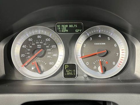 Used 2011 Volvo C70 T5 w/ Convenience Pkg image 21