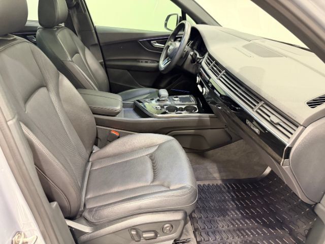 Used 2019 Audi Q7 3.0T Prestige AWD/4WD image 38