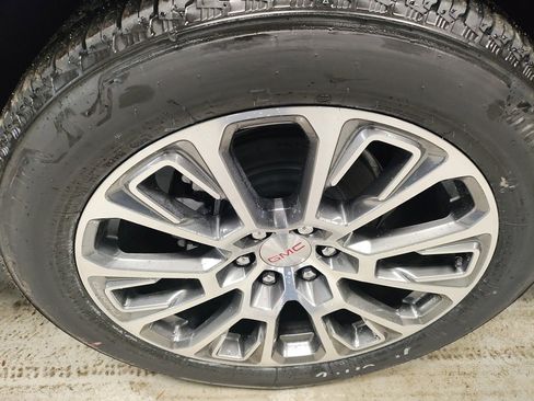 New 2026 GMC Yukon XL Denali w/ Sun & Power Step Package image 3