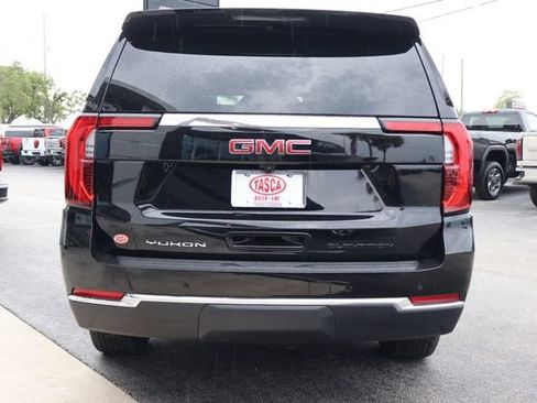 Used 2025 GMC Yukon Elevation AWD/4WD image 7