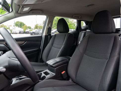Used 2019 Nissan Rogue Sport S AWD/4WD image 19