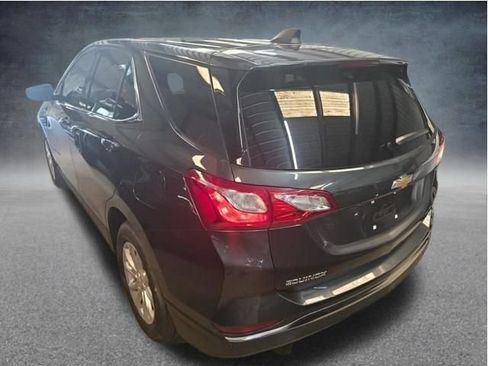 Used 2020 Chevrolet Equinox LT FWD image 3
