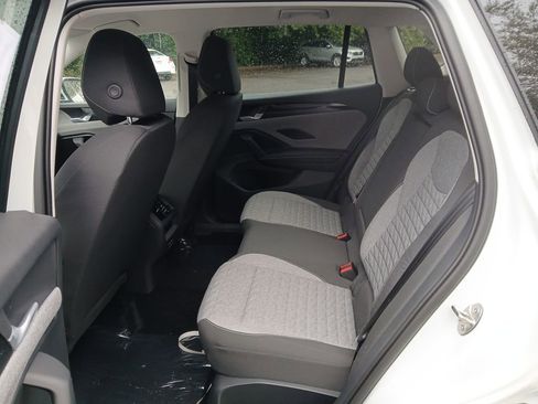 New 2025 Volkswagen Tiguan S image 23