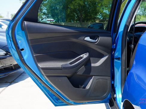 Used 2015 Ford Focus SE image 19