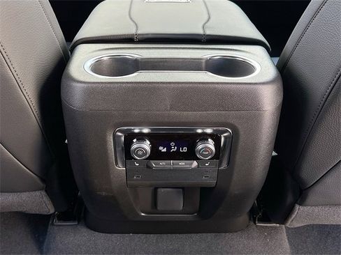 New 2026 GMC Yukon Denali w/ Sun & Power Step Package image 18