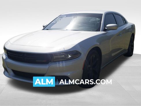 Used 2021 Dodge Charger SXT w/ Leather Interior Group image 1