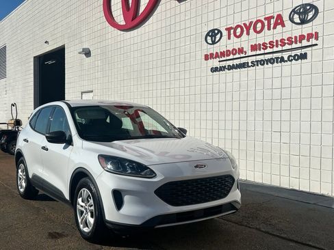 Used 2020 Ford Escape S image 30