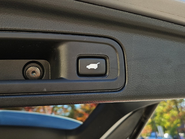 Certified 2021 Honda Pilot Elite image 32