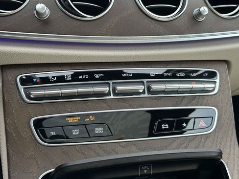 Certified 2022 Mercedes-Benz E 350 Sedan w/ AMG Line Exterior image 29