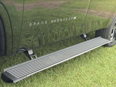 New 2026 Jeep Grand Wagoneer Summit w/ Premium Group III AWD/4WD image 20