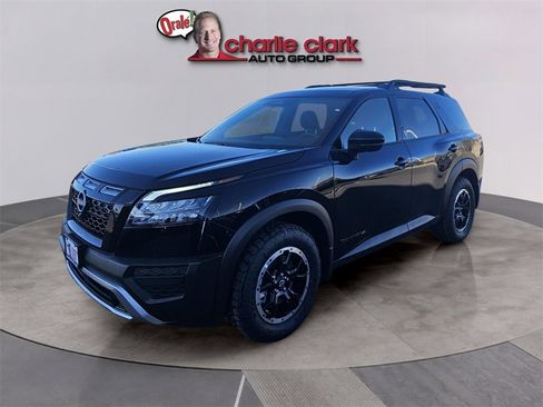 New 2025 Nissan Pathfinder Rock Creek image 1