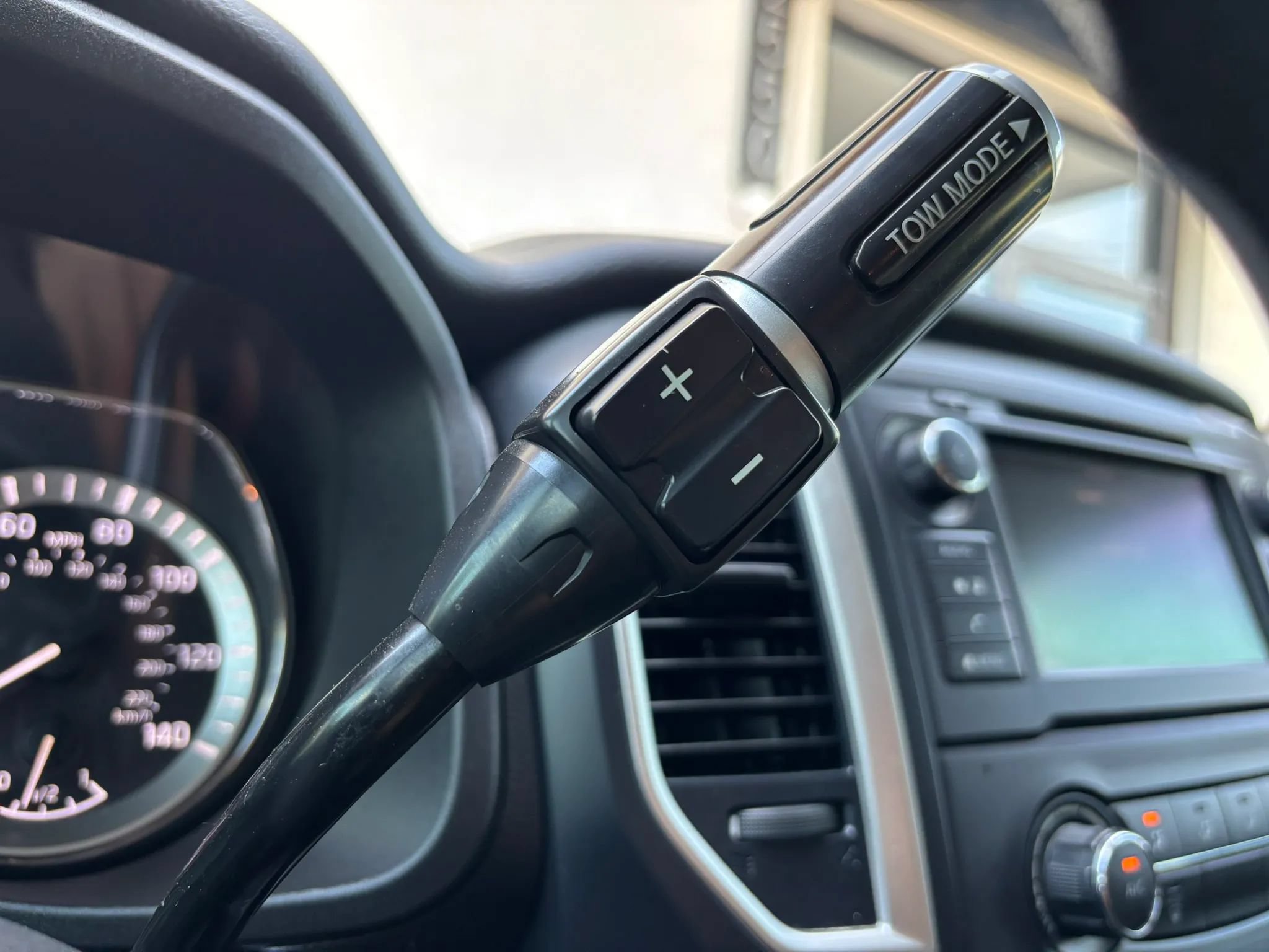 Used 2019 Nissan Titan S w/ S Utility Package RWD image 25