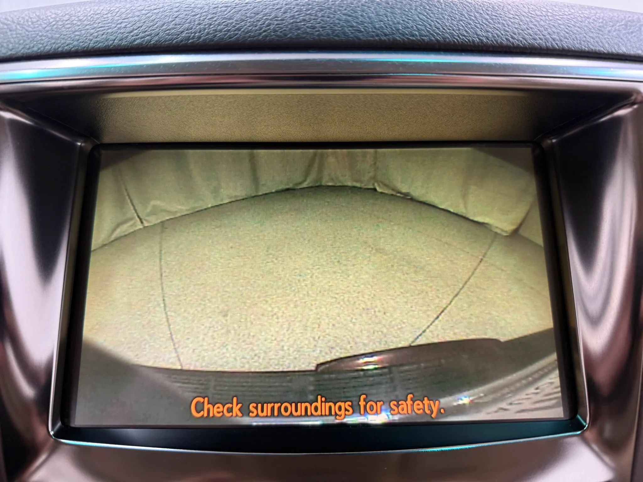 Used 2010 Lexus LX 570 4WD w/ Luxury Pkg image 27