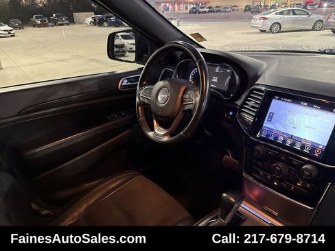 Used 2019 Jeep Grand Cherokee Altitude image 74