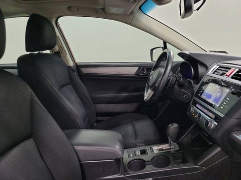 Used 2016 Subaru Legacy 2.5i Premium AWD/4WD image 21
