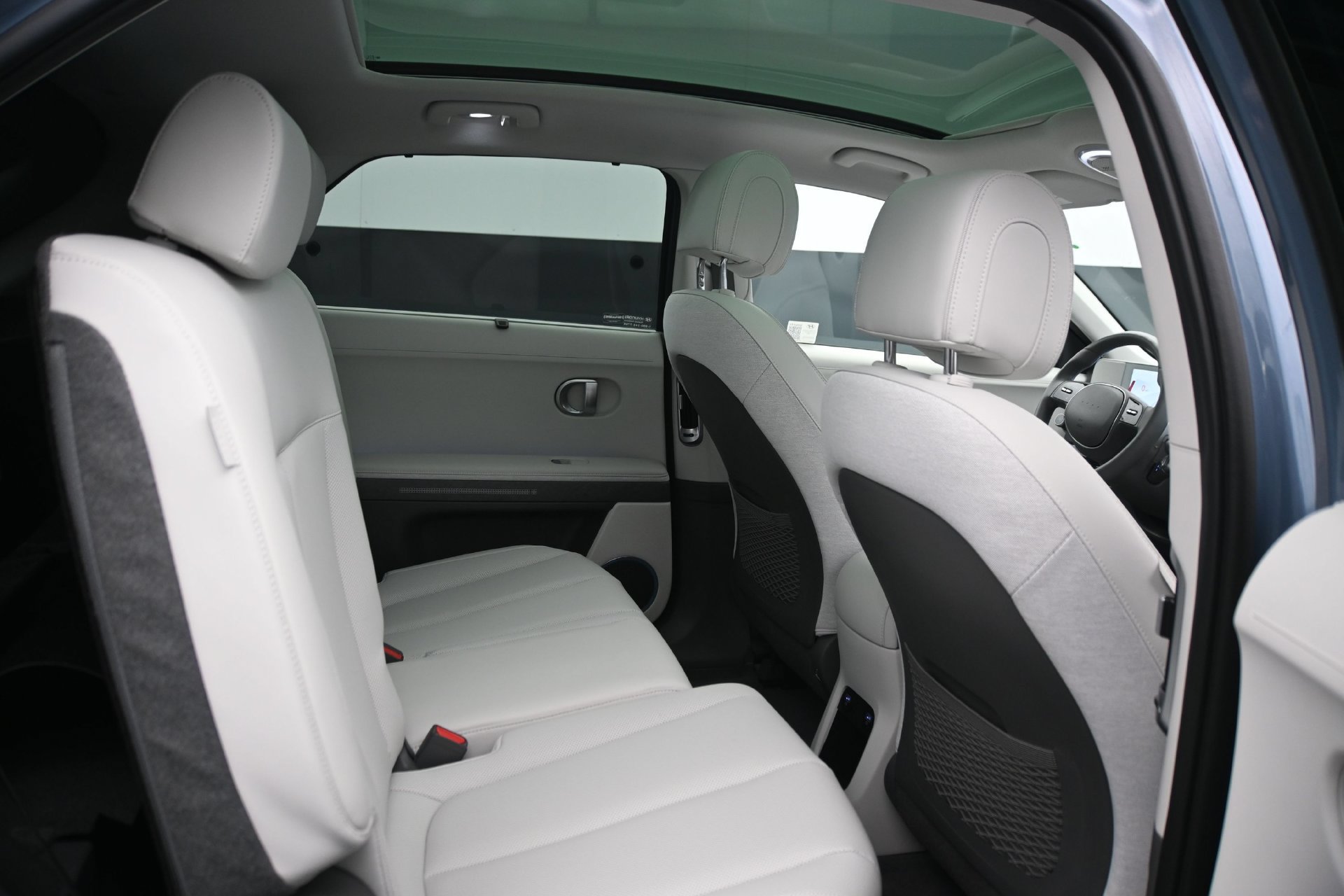 Certified 2024 Hyundai Ioniq 5 Limited AWD/4WD image 13