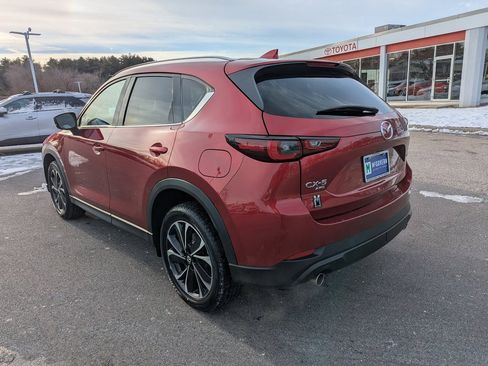 Used 2023 MAZDA CX-5 AWD 2.5 S w/ Premium Plus Pkg image 3