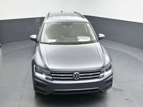 Used 2021 Volkswagen Tiguan SE image 11