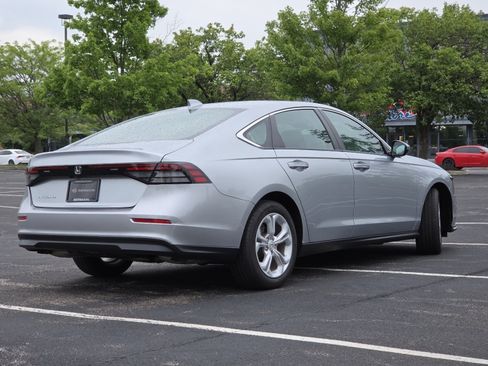 Certified 2025 Honda Accord LX image 18