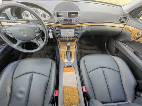 Used 2007 Mercedes-Benz E 350 Sedan image 31