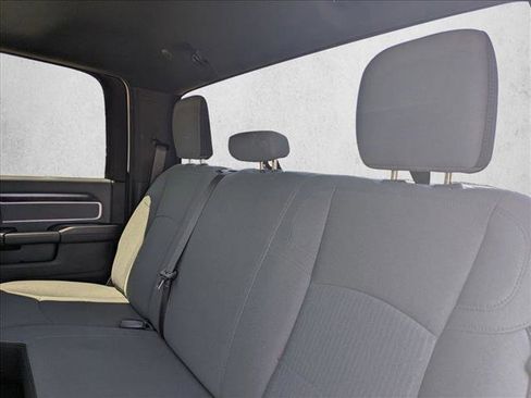 Used 2022 RAM 3500 Big Horn image 18