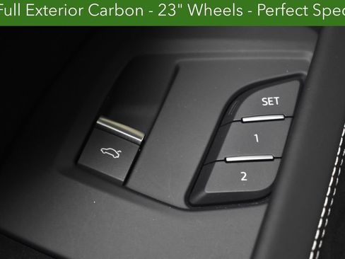 Used 2023 Lamborghini Urus Performante AWD/4WD image 31