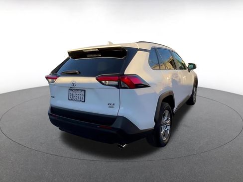 Used 2025 Toyota RAV4 XLE image 14