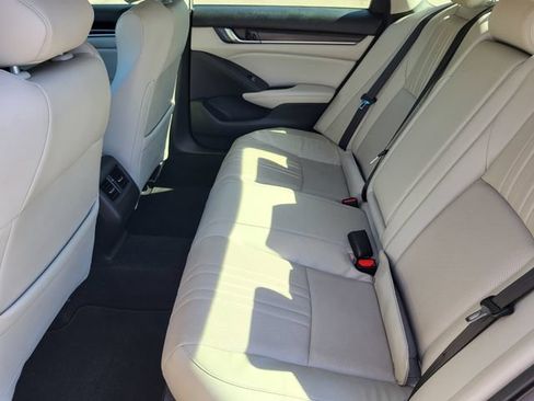Used 2018 Honda Accord EX-L image 22