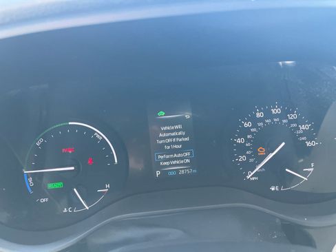 Certified 2021 Toyota Sienna XLE FWD image 6
