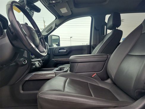 Used 2022 Chevrolet Silverado 2500 LTZ w/ LTZ Plus Package image 15