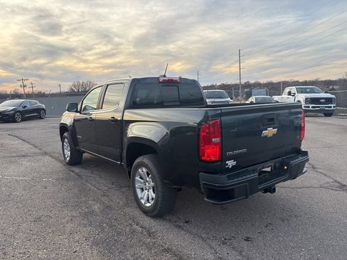 Used 2017 Chevrolet Colorado LT w/ LT Convenience Package image 5