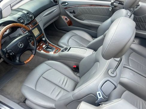 Used 2006 Mercedes-Benz CLK 500 Cabriolet image 25