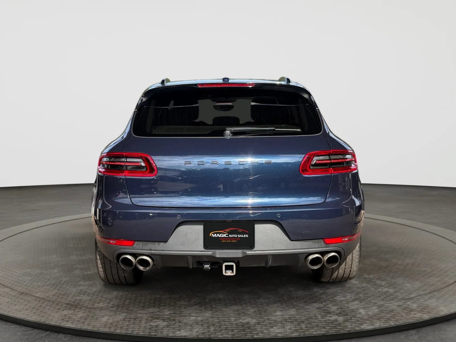 Used 2017 Porsche Macan S AWD/4WD image 9