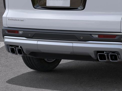 New 2026 Chevrolet Traverse LT image 16