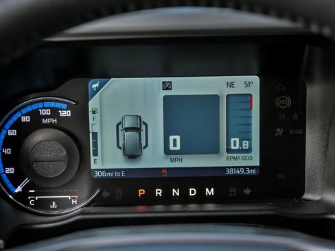 Used 2023 Ford Bronco Black Diamond image 18