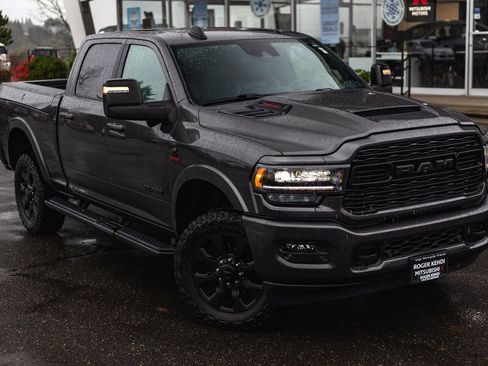 Used 2023 RAM 2500 Limited image 2