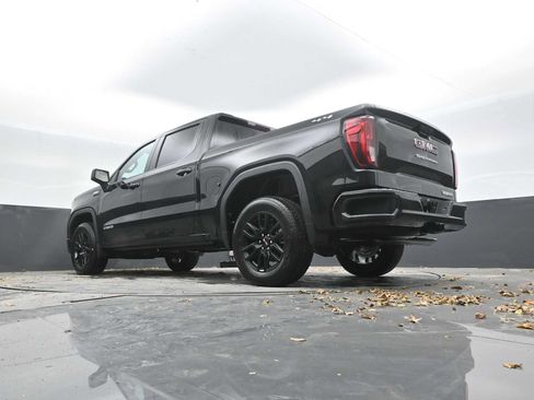 New 2026 GMC Sierra 1500 Elevation image 32
