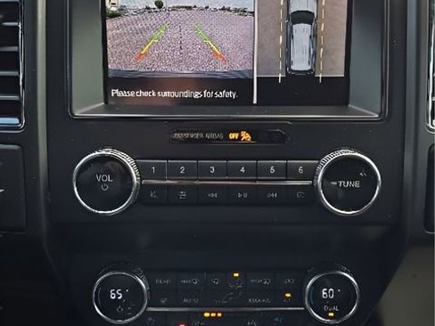 Used 2021 Ford Expedition Max Limited AWD/4WD image 36